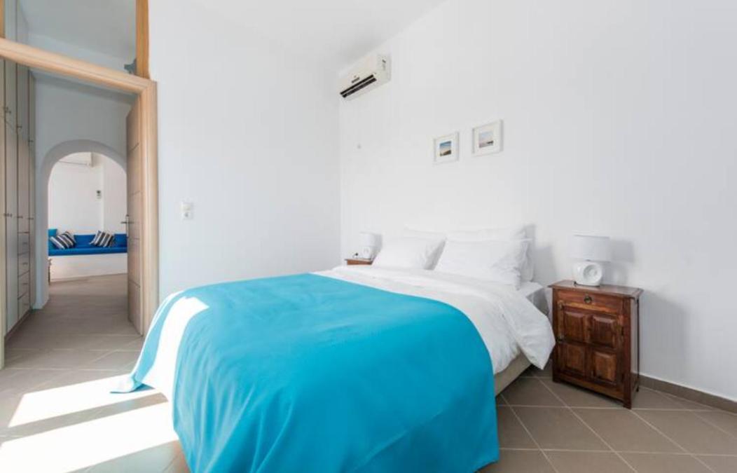 Santorini Traditional Suites Vóthon エクステリア 写真