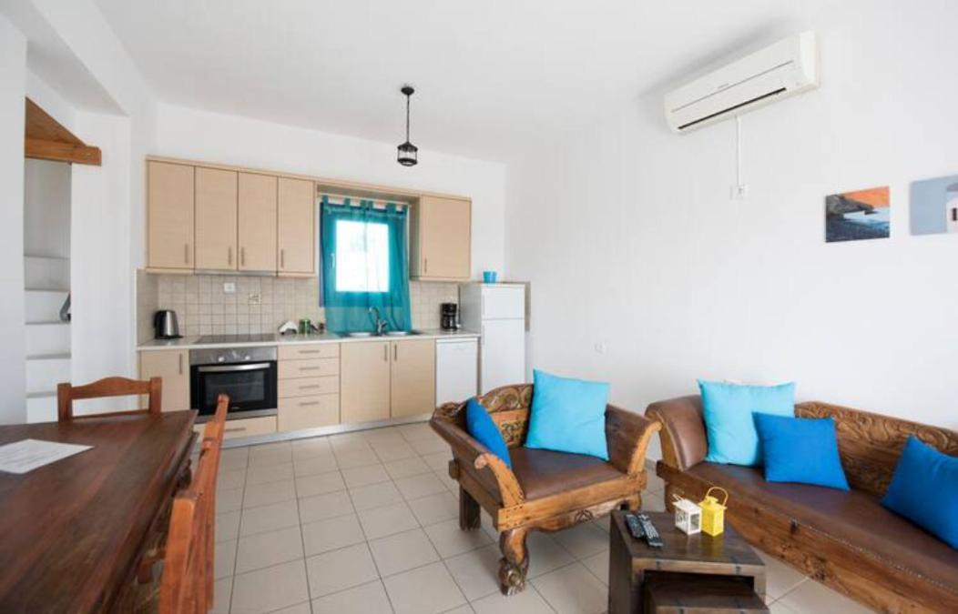 Santorini Traditional Suites Vóthon エクステリア 写真