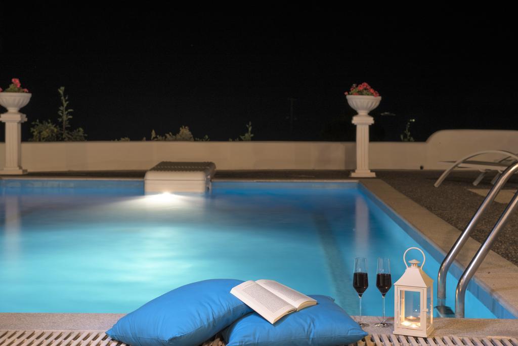Santorini Traditional Suites Vóthon エクステリア 写真
