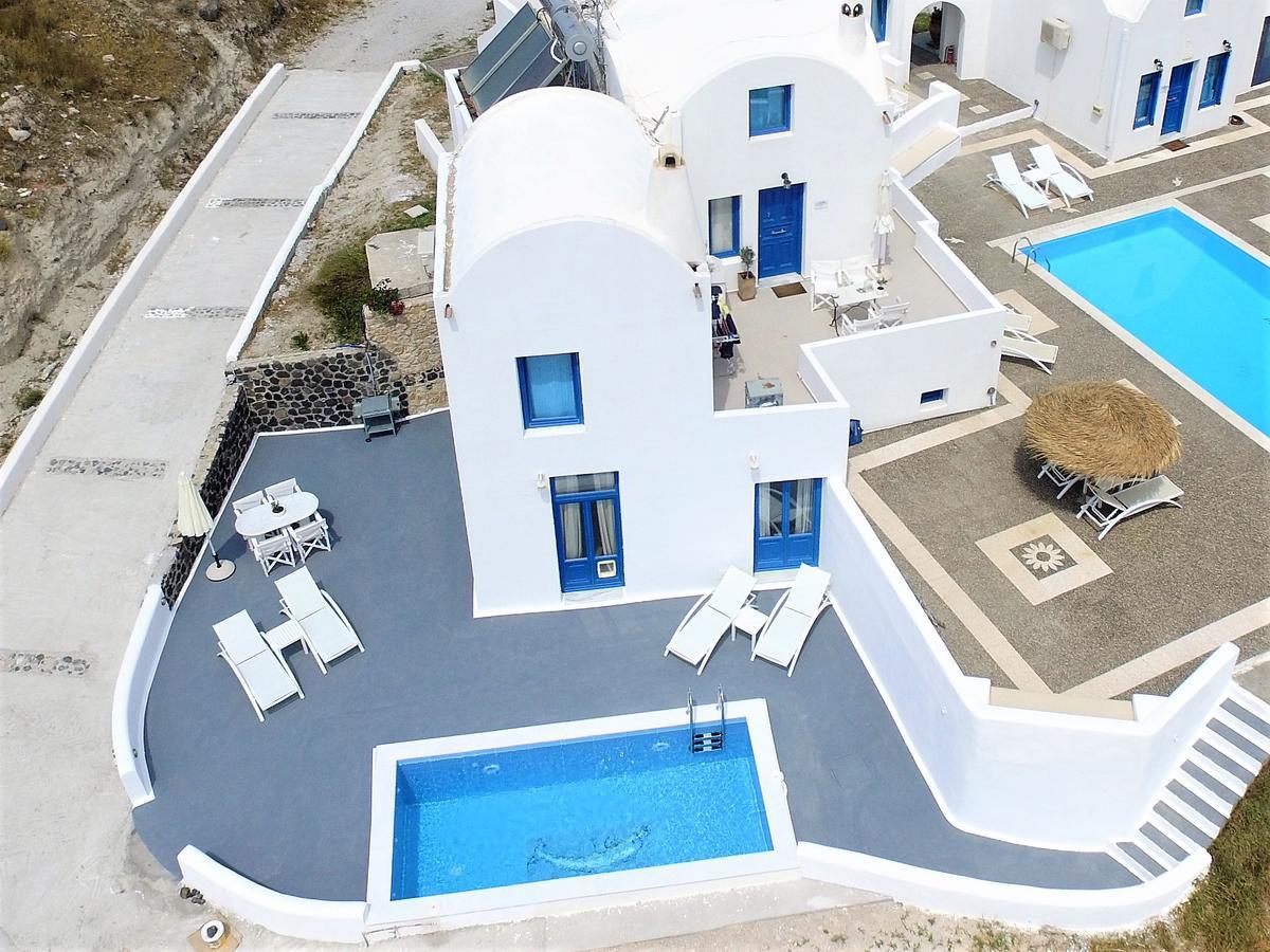 Santorini Traditional Suites Vóthon エクステリア 写真
