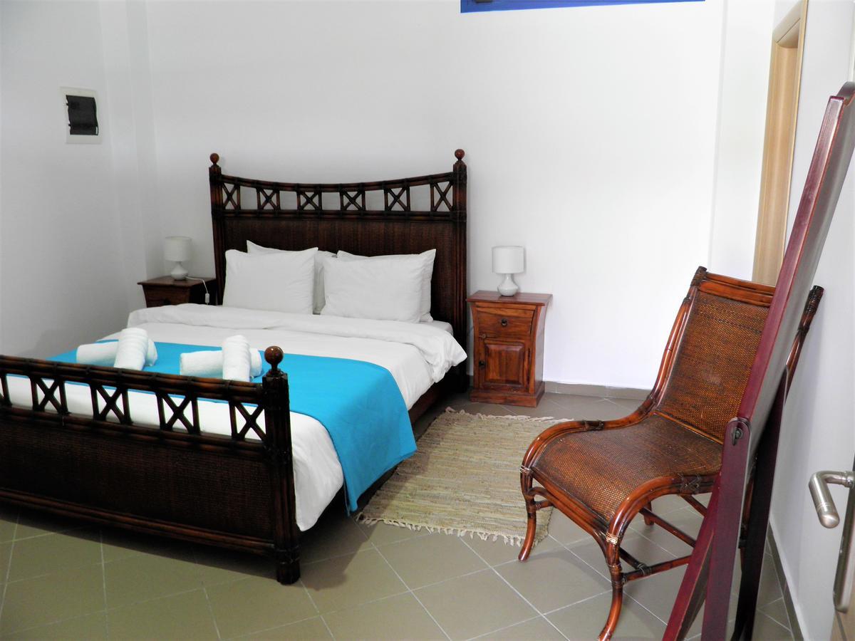 Santorini Traditional Suites Vóthon エクステリア 写真